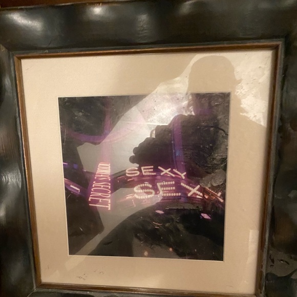 Victoria secret frames - Picture 3 of 4